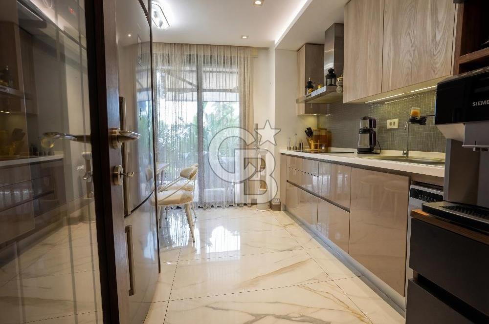 Gaziemir ARYOM KORU 1. Etap'ta 3+1 Bahçe Katı Satılık Daire