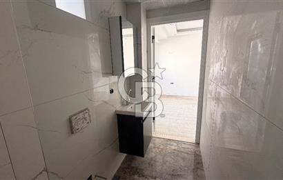 Yeni Foça’da Satılık 4+1 Bahçeli Müstakil Yaşam