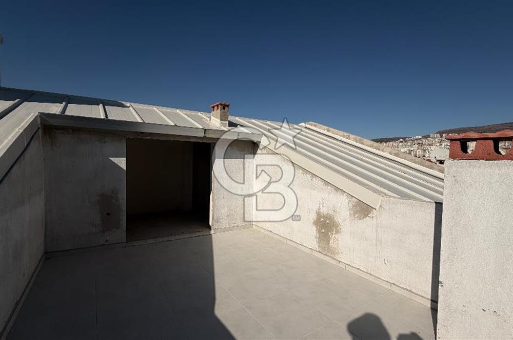 Karşıyaka Şemikler’de Satılık 2+1 Dubleks Daire