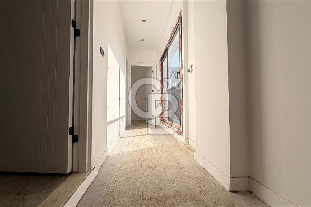 Yeni Foça’da Satılık 4+1 Bahçeli Müstakil Yaşam