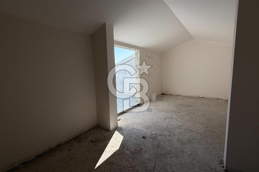 Karşıyaka Şemikler’de Satılık 2+1 Dubleks Daire