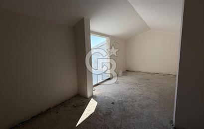 Karşıyaka Şemikler’de Satılık 2+1 Dubleks Daire