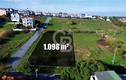 Silivri Cumhuriyet Mh. Deniz Manzaralı Satılık Köşe Parsel Arsa