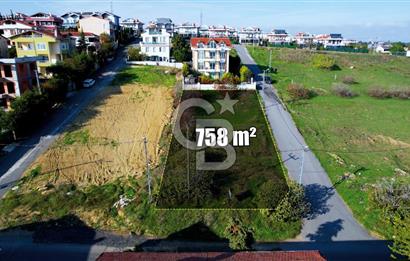 Silivri Cumhuriyet Mh. Deniz Manzaralı Satılık Köşe Parsel Arsa