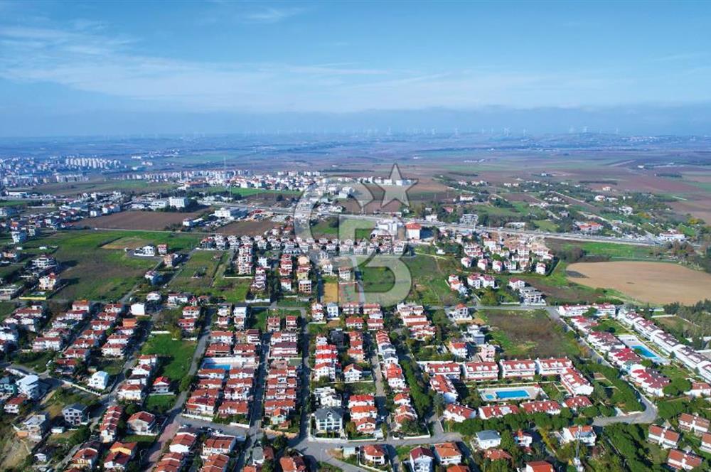 Silivri Cumhuriyet Mh. Deniz Manzaralı Satılık Köşe Parsel Arsa