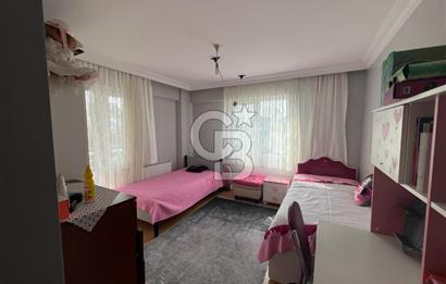 KARTEPE F.S.M'DE ANA CADDE ÜZERİ 4+1 SATILIK ÇATI DUBLEKS DAİRE