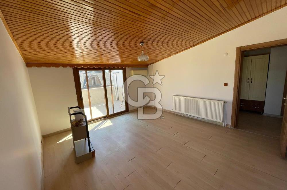 GAZİEMİR BEYAZEVLER'DE 2+1 ÇİFT TERASLI KİRALIK DAİRE