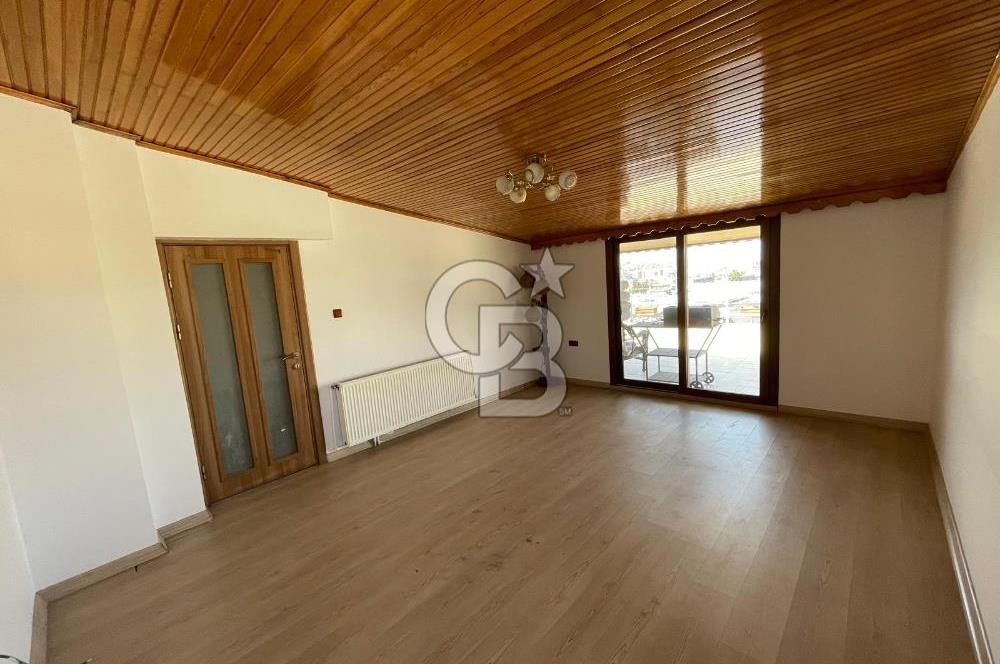 GAZİEMİR BEYAZEVLER'DE 2+1 ÇİFT TERASLI KİRALIK DAİRE