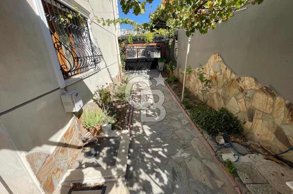 GAZİEMİR BEYAZEVLER'DE 2+1 ÇİFT TERASLI KİRALIK DAİRE