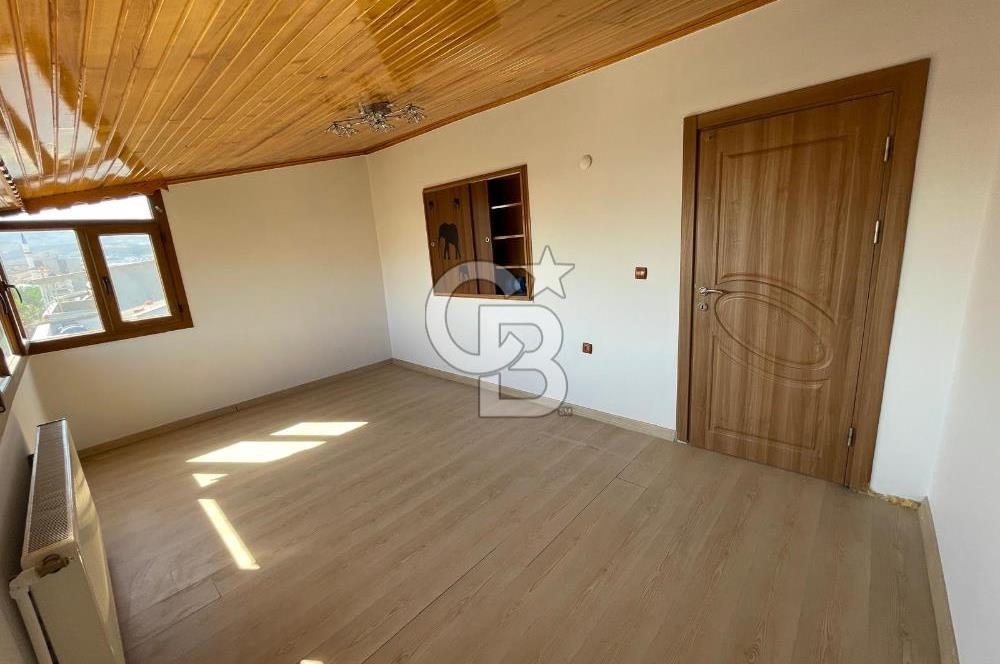 GAZİEMİR BEYAZEVLER'DE 2+1 ÇİFT TERASLI KİRALIK DAİRE