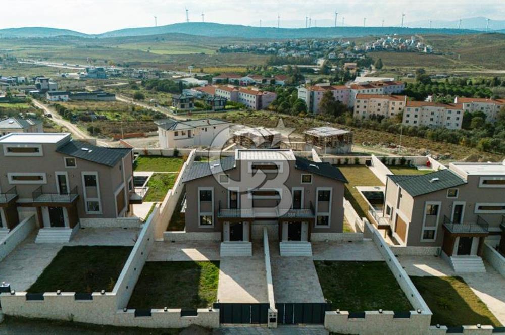 Seferihisar Düzcede Prestijli Lokasyonda 4+2 Özel Tasarım Villa