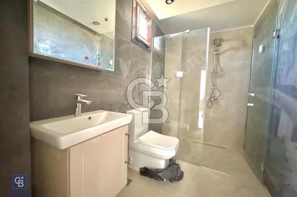 Seferihisar Düzcede Prestijli Lokasyonda 4+2 Özel Tasarım Villa