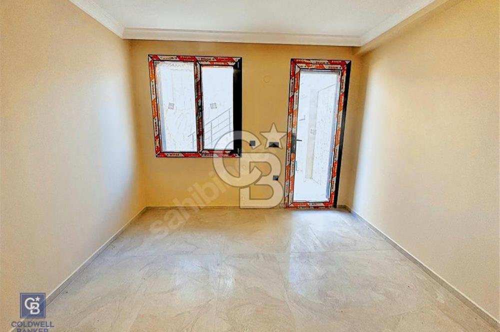 Seferihisar Düzcede Prestijli Lokasyonda 4+2 Özel Tasarım Villa