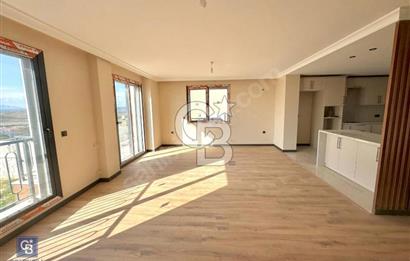 Seferihisar Düzcede Prestijli Lokasyonda 4+2 Özel Tasarım Villa