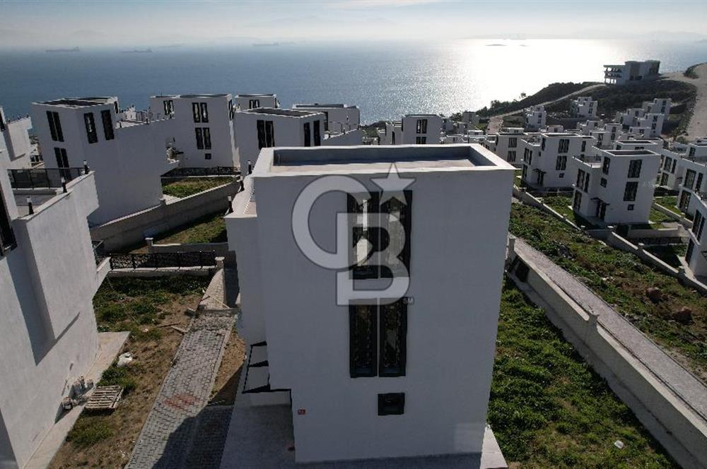 KUZEY EGENİN İNCİSİ ÇANDARLIDA PANOROMİK DENİZ MANZARALI VİLLA