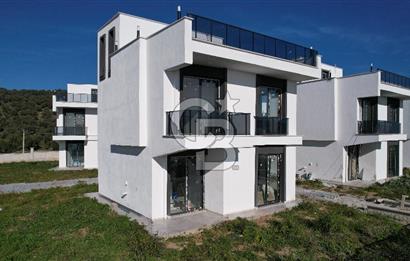 KUZEY EGENİN İNCİSİ ÇANDARLIDA PANOROMİK DENİZ MANZARALI VİLLA