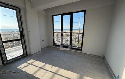 EDİRNE ENEZ ALTINKUM’DA DENİZE SIFIR 4+1 TRİPLEKS VİLLA