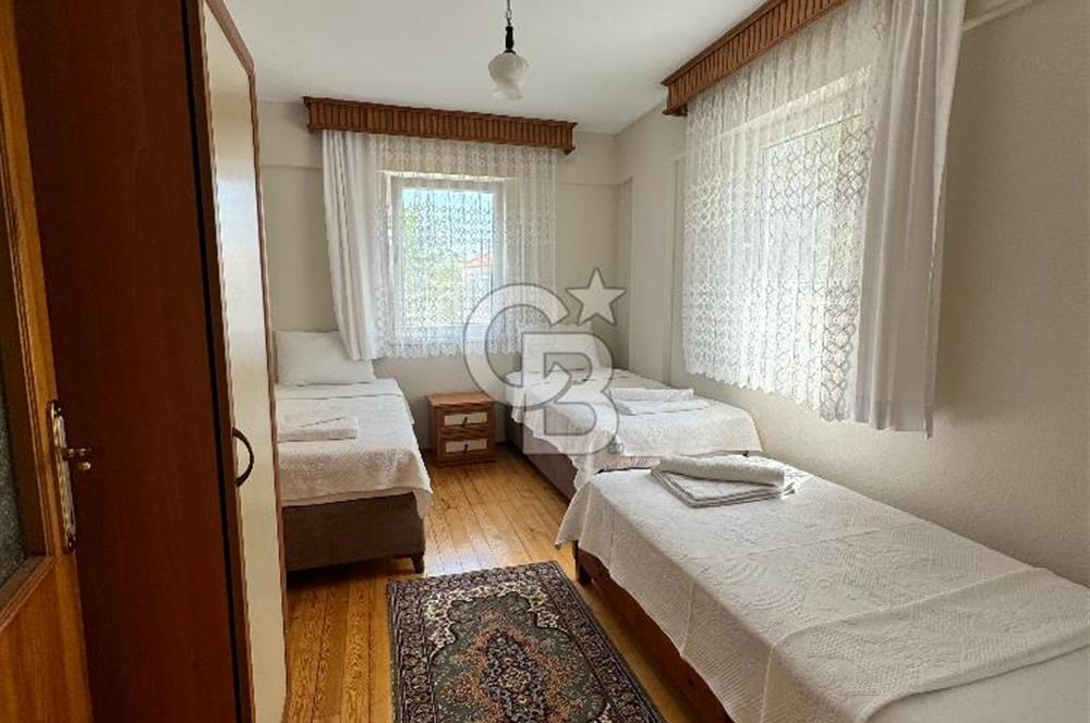 Bozcaada Rum Mahallesinde Eşyalı Kiralık Müstakil Ev