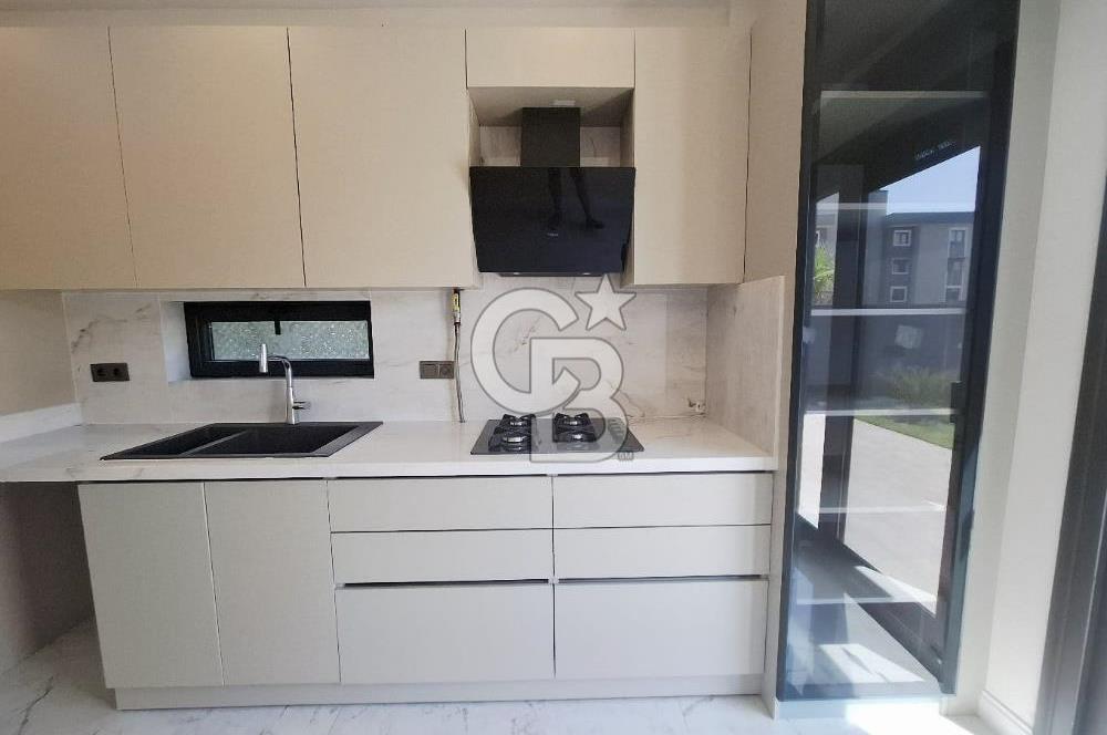 MENDERES COLDWELL BANKER POYRAZDAN MÜKEMMEL KONUM,ÖN CEPHE VİLLA