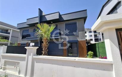 MENDERES COLDWELL BANKER POYRAZDAN MÜKEMMEL KONUM,ÖN CEPHE VİLLA