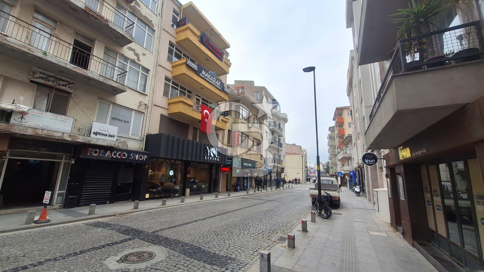 ÇANAKKALE KORDONDA MERKEZİ KONUMDA KİRALIK 4+1 İŞYERİ