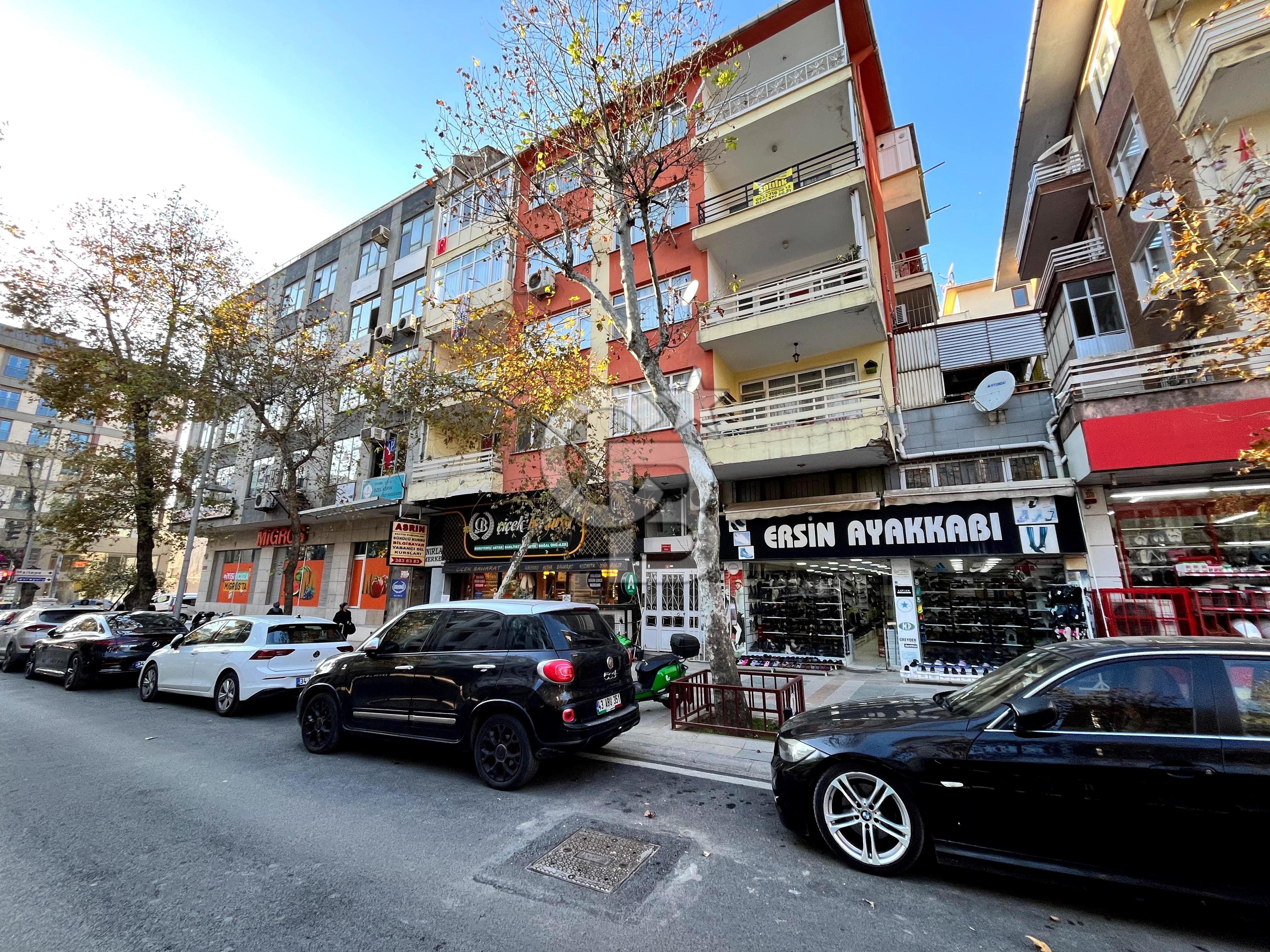 SERTAN DEDEDEN ORHANTEPE'DE SATILIK 3+1 ARA KAT BALKONLU DAİRE