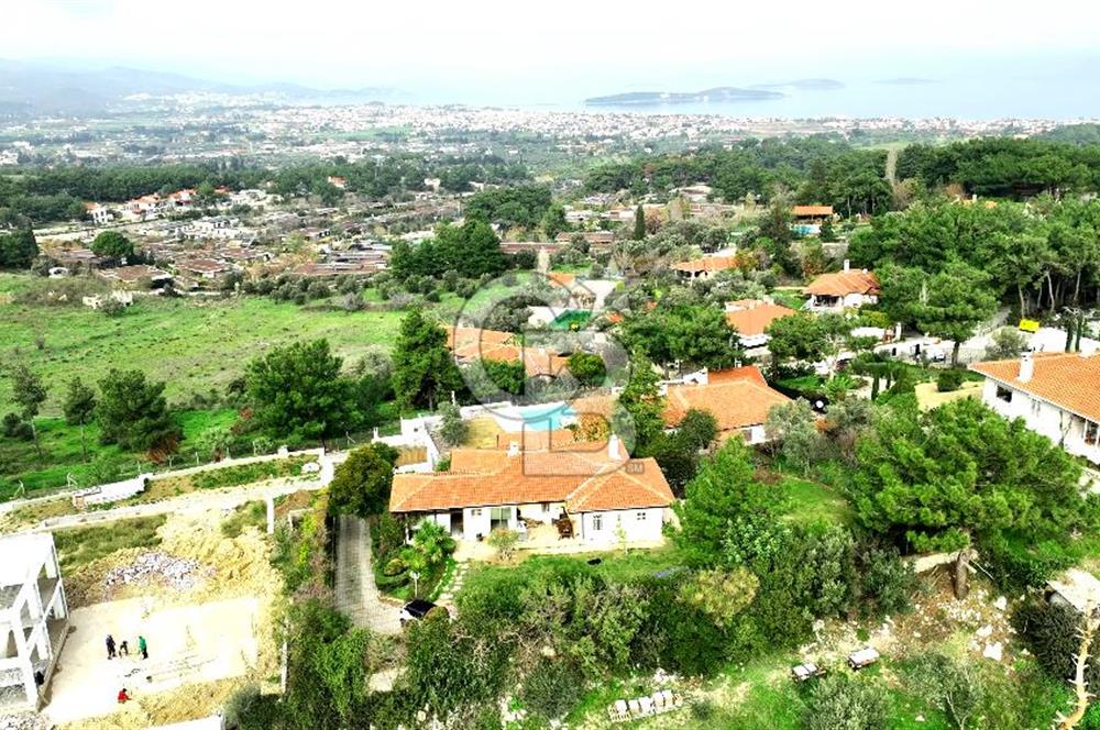 Urla Kekliktepe'de Full Deniz Manzaralı Müstakil Villa Satılık