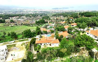 Urla Kekliktepe'de Full Deniz Manzaralı Müstakil Villa Satılık