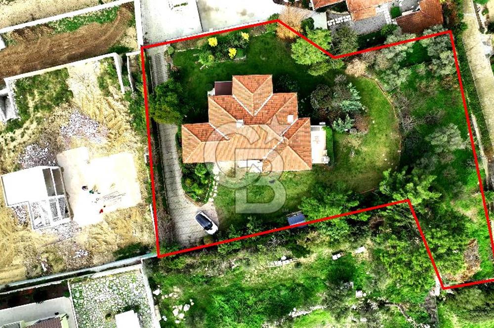 Urla Kekliktepe'de Full Deniz Manzaralı Müstakil Villa Satılık