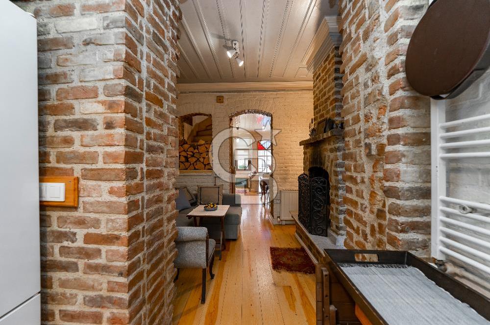  BALAT'ta SATILIK TİCARİ BİNA