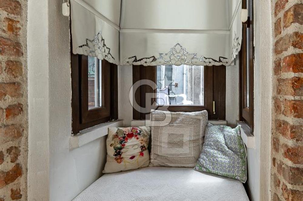  BALAT'ta SATILIK TİCARİ BİNA