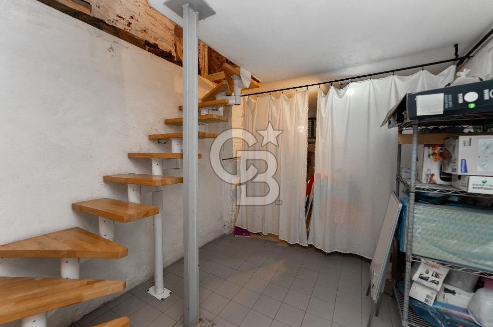  BALAT'ta SATILIK TİCARİ BİNA