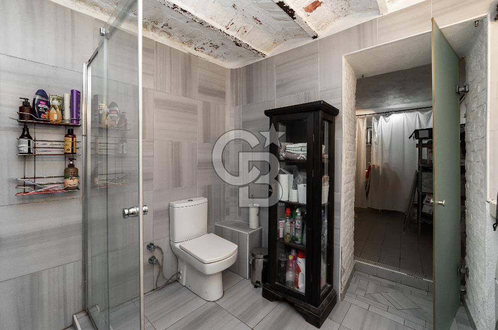  BALAT'ta SATILIK TİCARİ BİNA