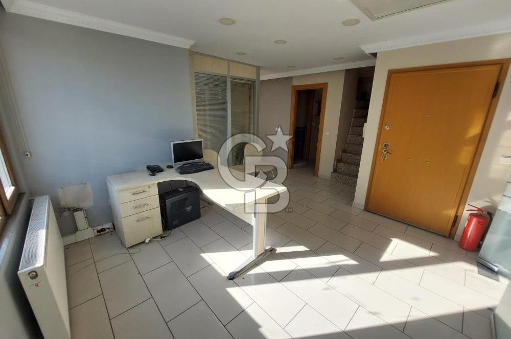 Pendik Batı mah satılık 3 katlı işyeri ofis katları 220 m2 net