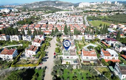 Kuşadası Karaova Rüyakent Sitesinde Kiralık Eşyalı 4+1 Villa