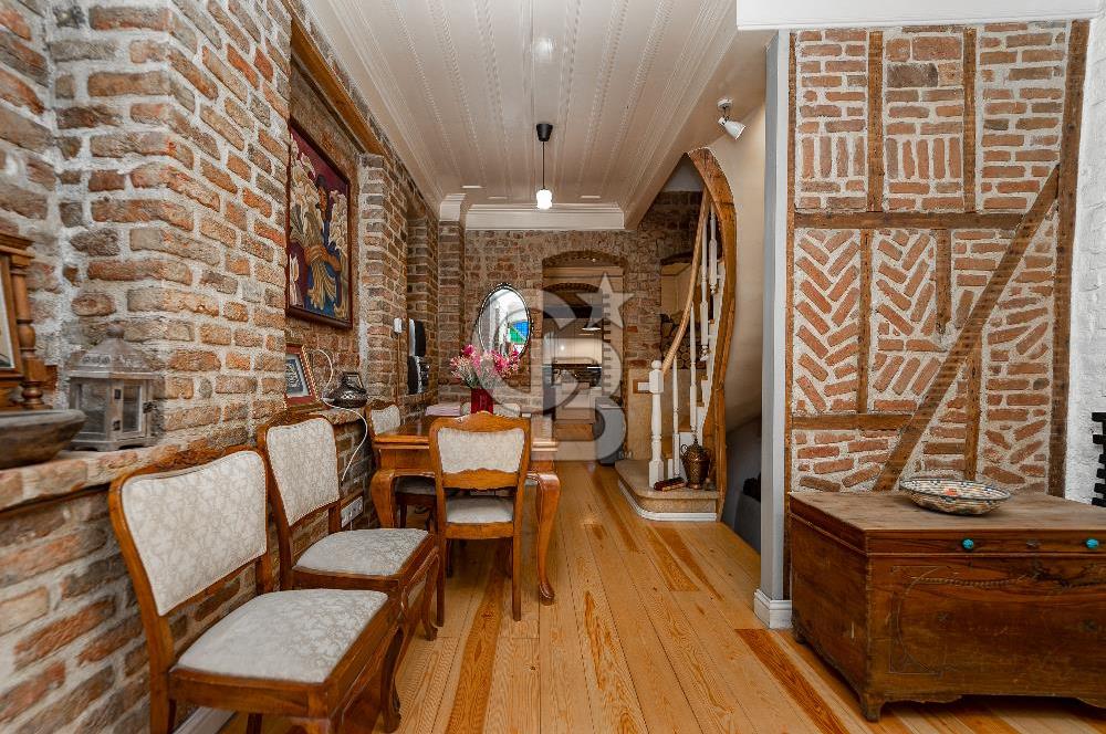  BALAT'ta SATILIK TİCARİ BİNA