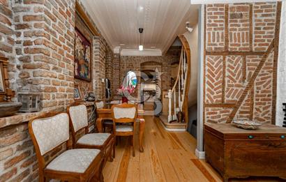  BALAT'ta SATILIK TİCARİ BİNA