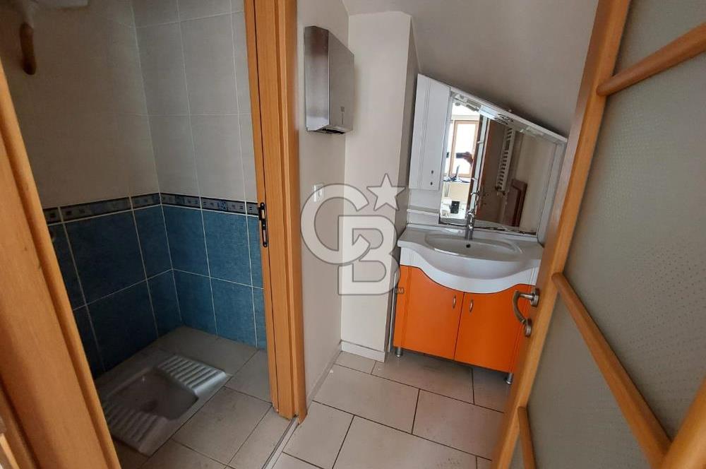 Pendik Batı mah satılık 3 katlı işyeri ofis katları 220 m2 net