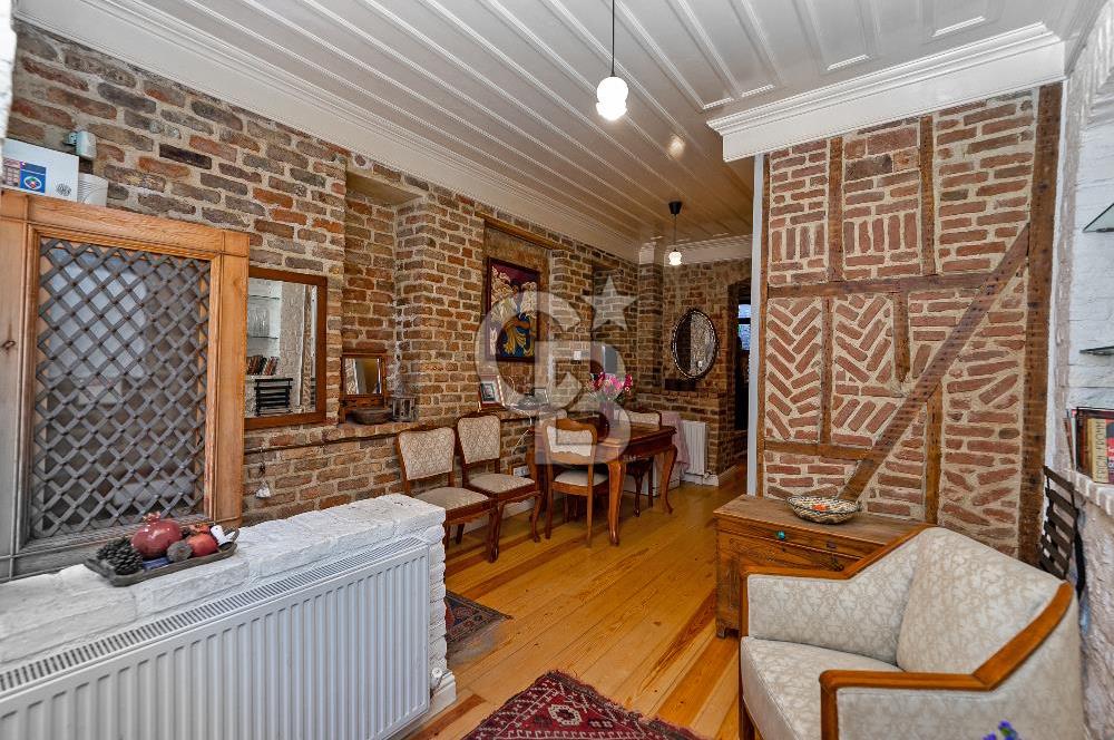  BALAT'ta SATILIK TİCARİ BİNA