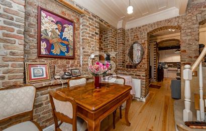  BALAT'ta SATILIK TİCARİ BİNA