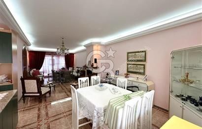 Kuşadası Karaova Rüyakent Sitesinde Kiralık Eşyalı 4+1 Villa