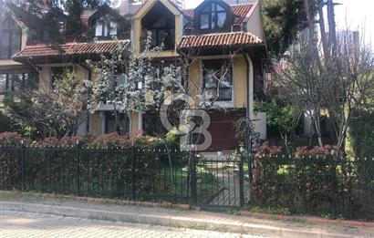 BAHÇEŞEHİR 2.KISIM SATILIK 4+2 VİLLA ŞELALE VİLLALARI