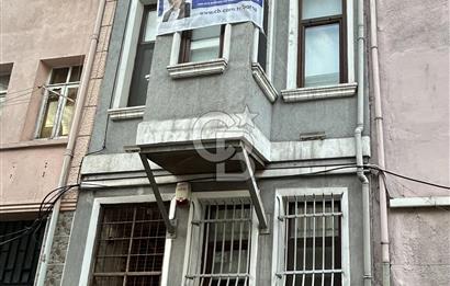  BALAT'ta SATILIK TİCARİ BİNA