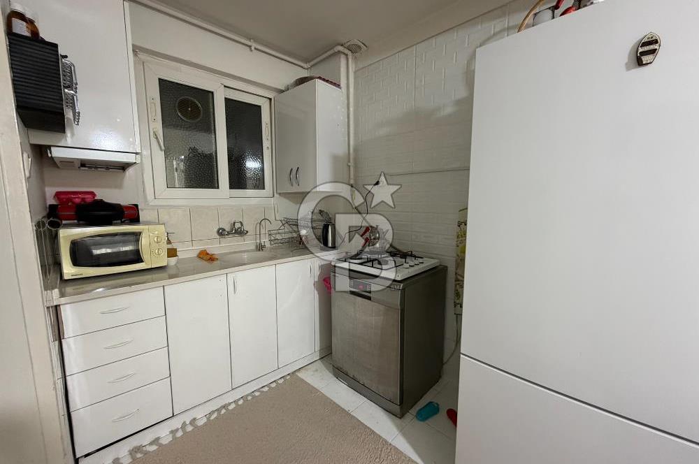 Alsancak Merkezde Kıbrıs Şehitleri Yakınında Satılık 2+1 Daire