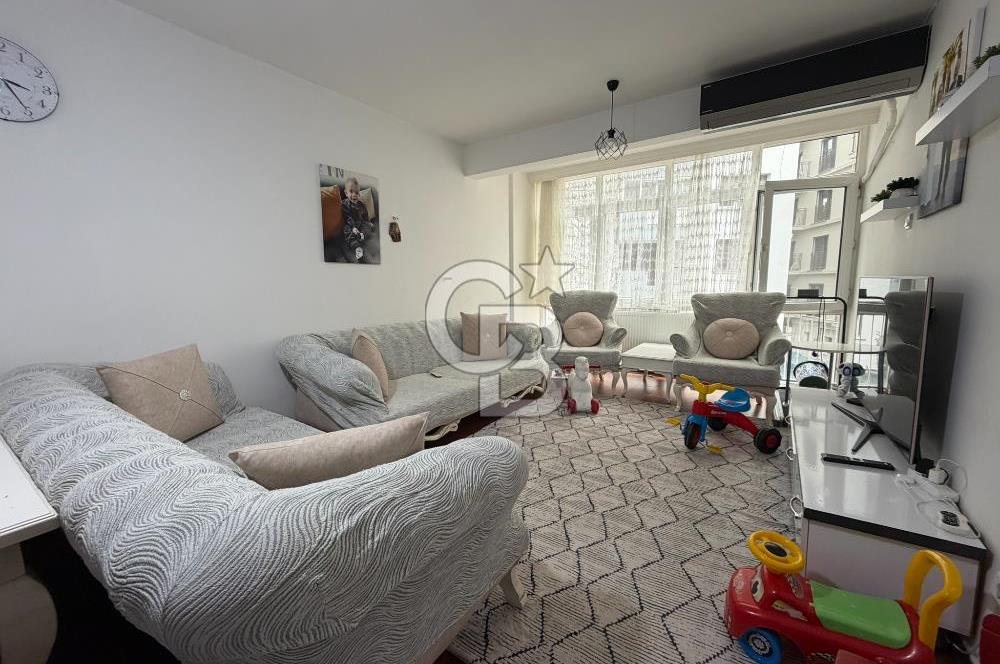 Alsancak Merkezde Kıbrıs Şehitleri Yakınında Satılık 2+1 Daire