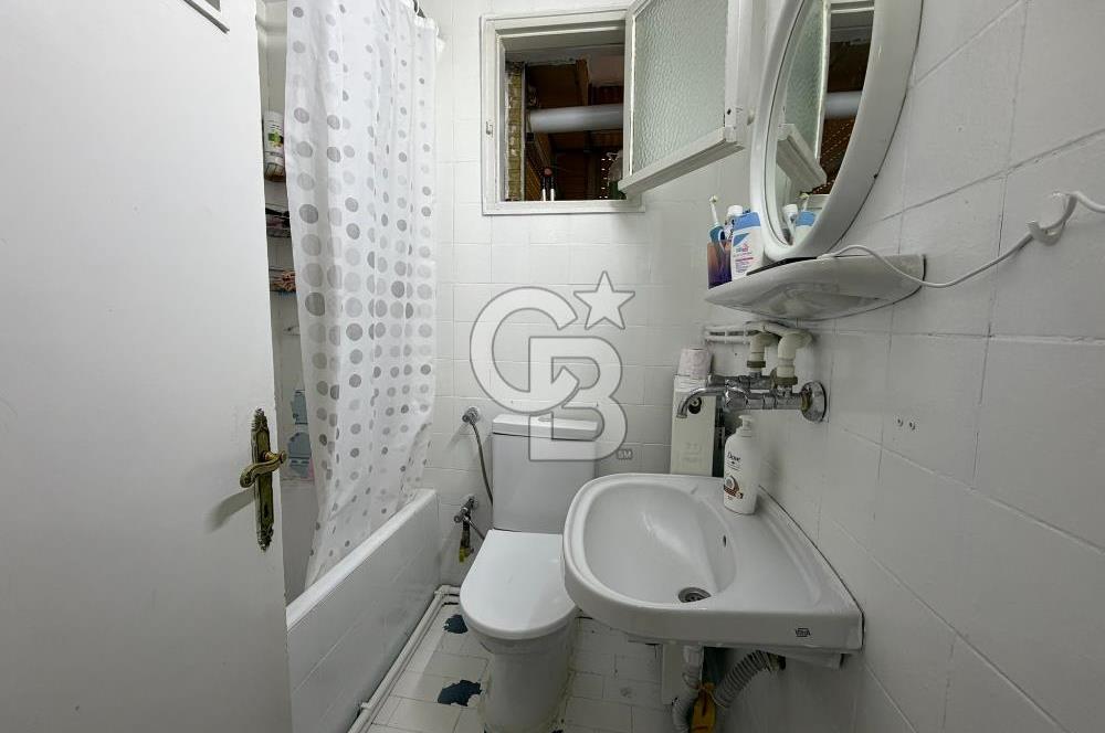 Alsancak Merkezde Kıbrıs Şehitleri Yakınında Satılık 2+1 Daire