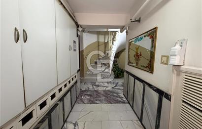 Alsancak Merkezde Kıbrıs Şehitleri Yakınında Satılık 2+1 Daire