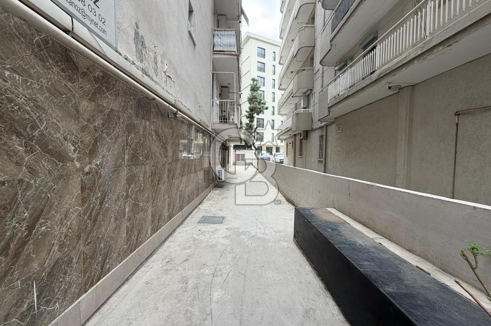 Alsancak Merkezde Kıbrıs Şehitleri Yakınında Satılık 2+1 Daire