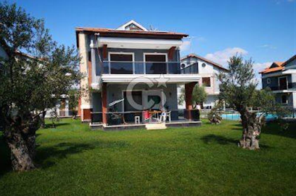 CB YALI'DAN AYVALIK DEMİRBEY VİLLALARINDA SATILIK VİLLA