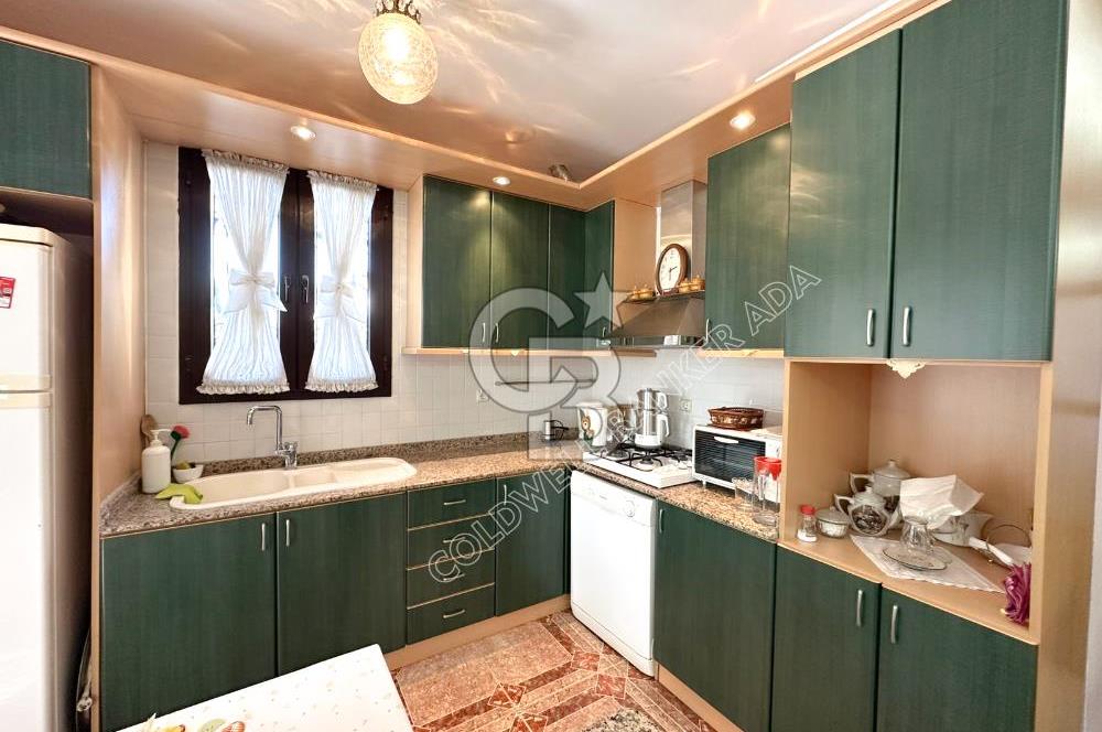 Kuşadası Karaova Rüyakent Sitesinde Kiralık Eşyalı 4+1 Villa